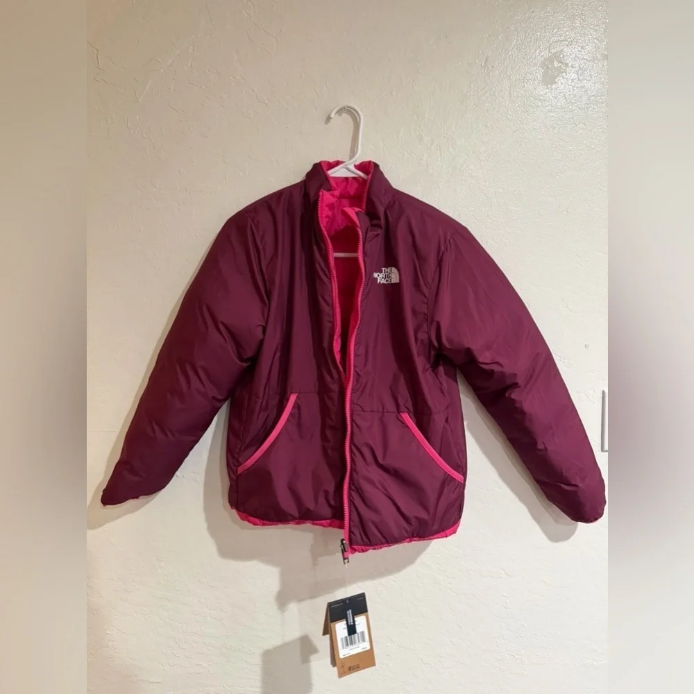 The North Face Reversible Pink and Purple Puffer Jacket for Teens (L-12)